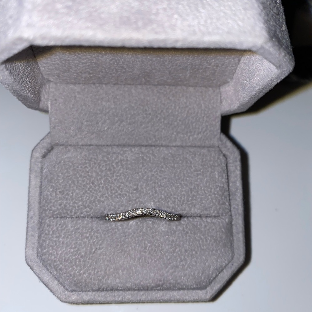Thin stackable ring/band